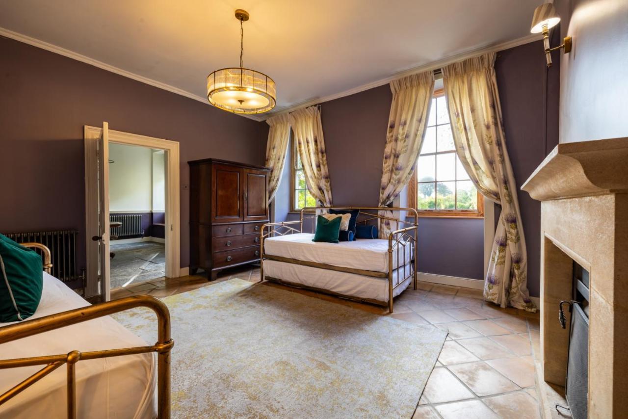 Topside House - Beautiful 7 Bedroom House With Hottub Wifi And Parking Near Bath Wells Frome Oakhill Esterno foto