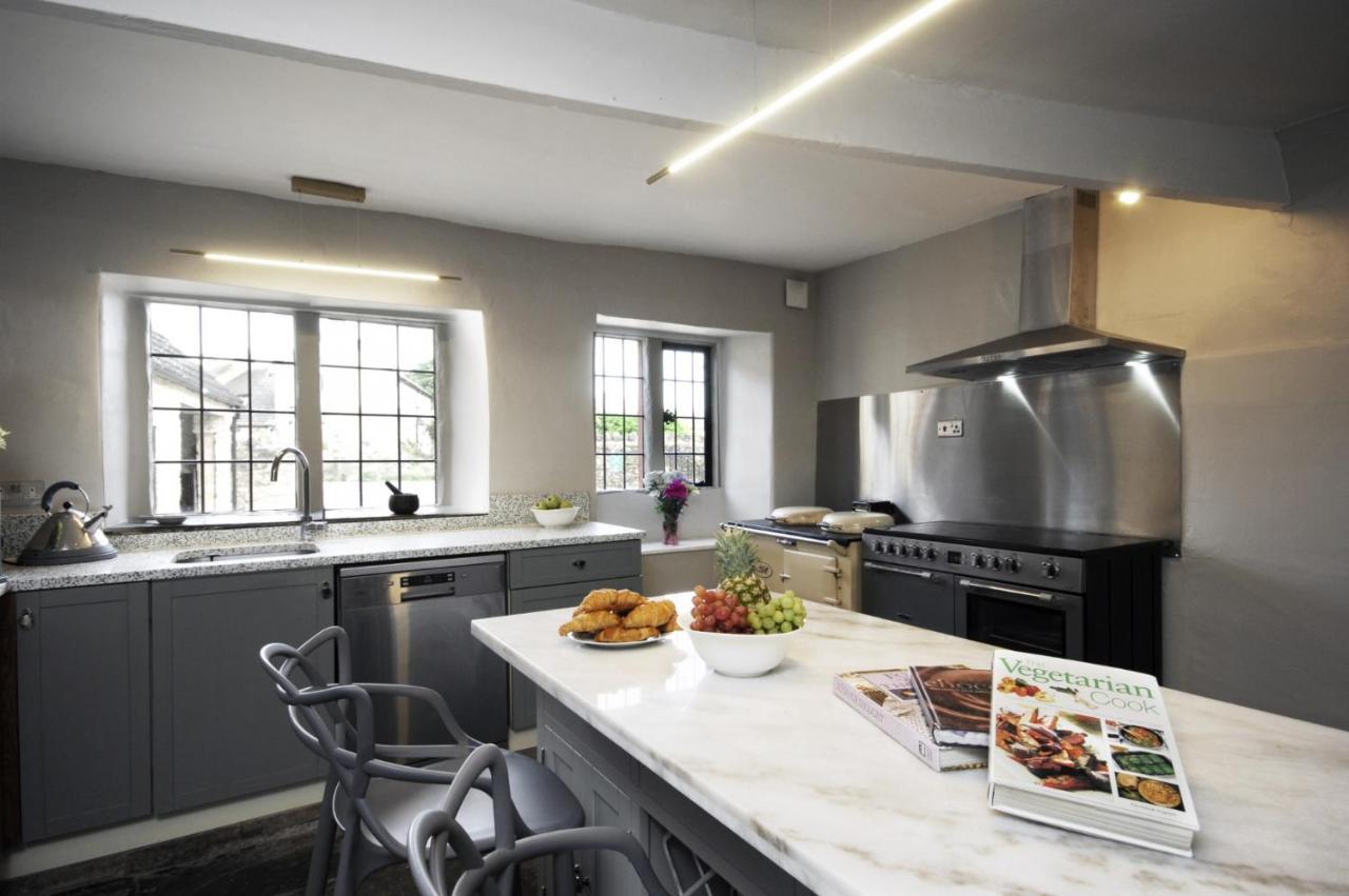 Topside House - Beautiful 7 Bedroom House With Hottub Wifi And Parking Near Bath Wells Frome Oakhill Esterno foto