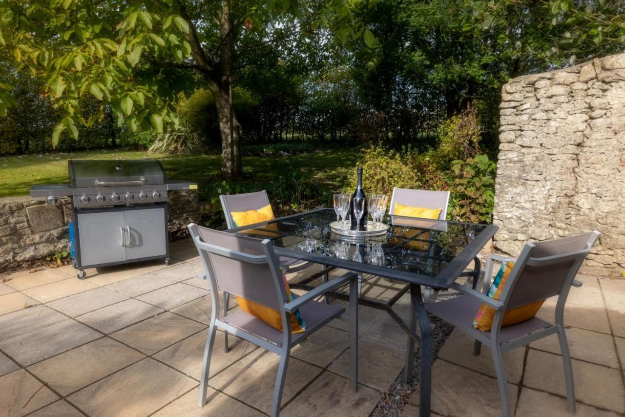 Topside House - Beautiful 7 Bedroom House With Hottub Wifi And Parking Near Bath Wells Frome Oakhill Esterno foto